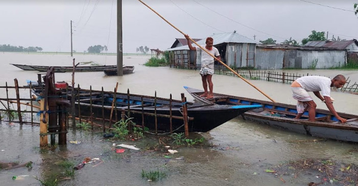 তিস্তায় ১৫ হাজার পরিবার পানি বন্দি